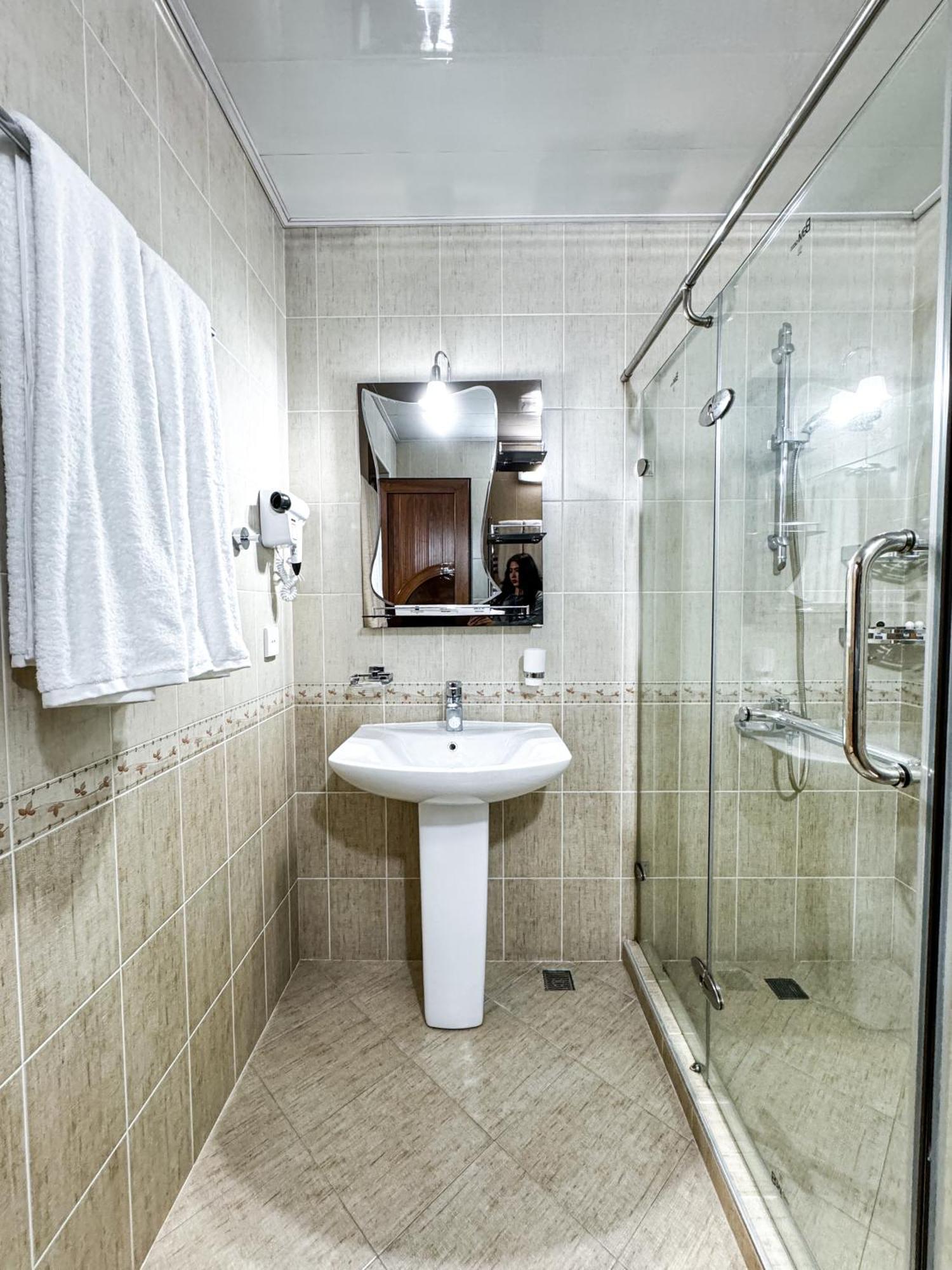 De Villa Hotel Самарканд Экстерьер фото